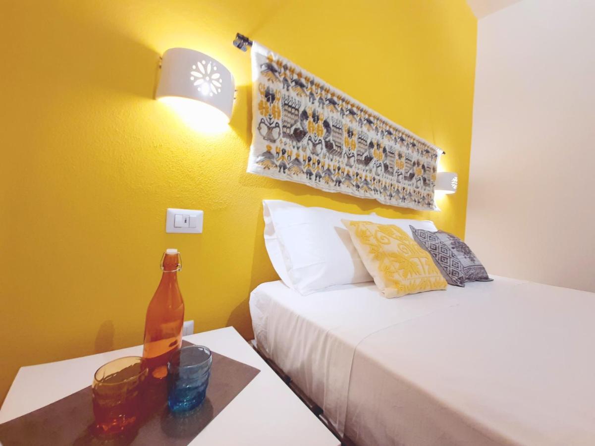 Camera Olbia Centro, Vacanze Olbia E Dintorni Hotel Eksteriør billede