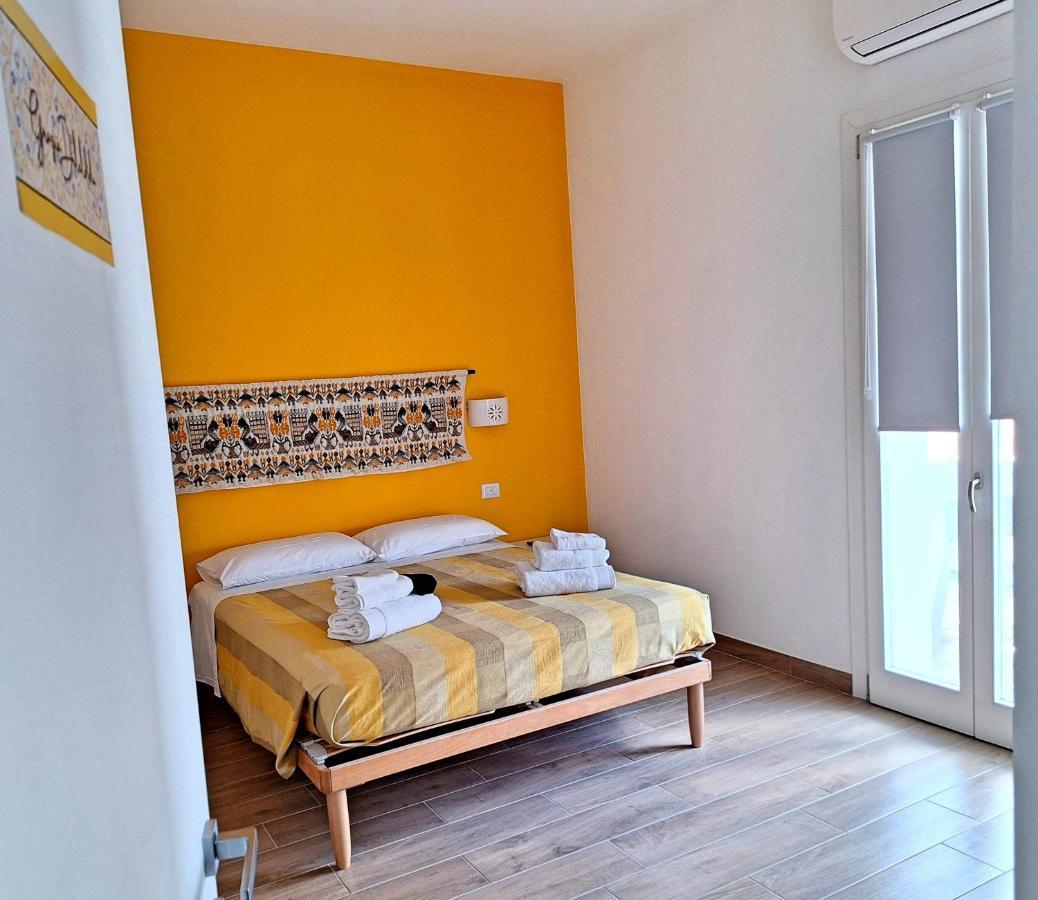 Camera Olbia Centro, Vacanze Olbia E Dintorni Hotel Eksteriør billede